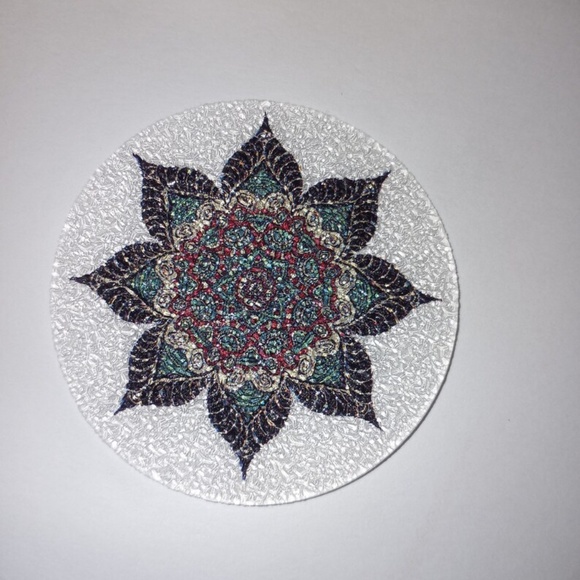 8 Pieces Of Colorful Textured Holographic Mandala Stickers - Picture 4 of 10